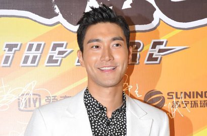 Unggah Foto Lesu, Siwon SuJu Bikin ELF Khawatir