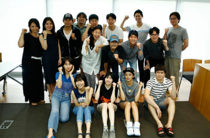 Semangatnya Hyeri Girl's Day Baca Naskah Bareng Para Pemeran 'Reply 1988'