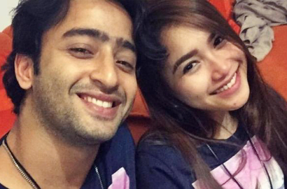 Ekspresi Sedih Ayu Ting Ting Saat Shaheer Sheikh Diterpa Isu Berstatus Duda