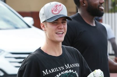 Sederet Selebriti Ini Turut Dukung Single Baru Justin Bieber 'What Do You Mean?'