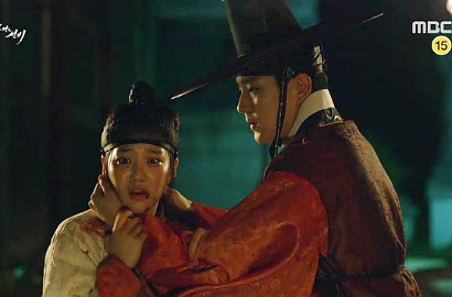 Akrabnya Lee Jun Ki dan Yu Bi Syuting Berendam Bareng di 'Scholar Walks the Night'