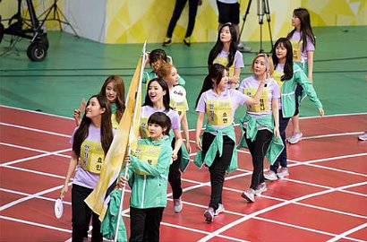 Dibilang Cuek di 'ISAC 2015', T-ara Akhirnya Sapa Fansnya