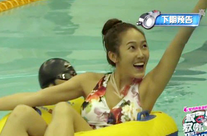 Jessica Berenang di 'Yes! Coach', Netter Bandingkan dengan Yuri SNSD di 'Our Neighborhood'