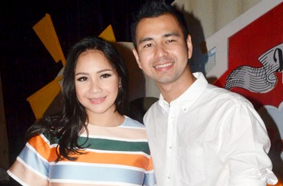 Ibu Raffi Pajang Foto Bayi, Fans Yakin itu Bukan Rafathar