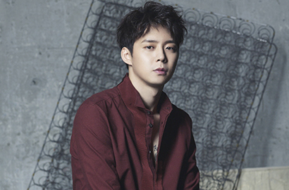Yoochun JYJ Kenang Syuting 'Girl Who See Smells' dengan Santai