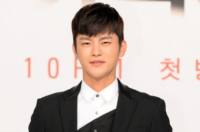 Heboh Foto 'Bukti' Seo In Guk Adalah Fans Berat G-Dragon Big Bang