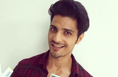 Vin Rana Bakal Ikut Rohit Bhardwaj untuk Pulang Kampung?