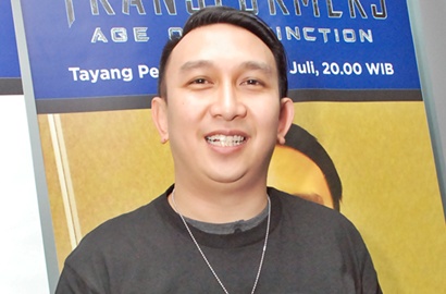 Augie Fantinus Tertantang Perankan Guru Eksentrik di 'High School Love Story'