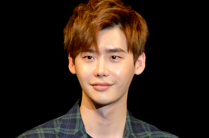 Lee Jong Suk Pertimbangkan Tawaran Main di Film 'One Line'