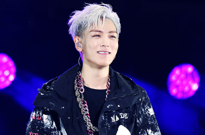 Isengnya T.O.P Big Bang Pamer Foto-Foto Seksi Seungri Lagi Topless