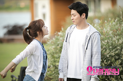 Ini Rahasia Ciuman Terakhir Jo Jung Suk dan Park Bo Young di 'Oh My Ghost'