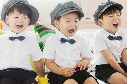 Triplet Buat Song Il Gook Gagal Fokus Lomba Bikin Boat di 'Superman is Back'