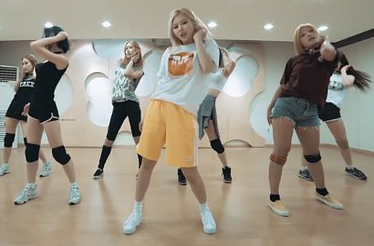 HyunA Ngedance Pakai Kaos Oblong dan Celana Kolor, Tetap Seksi?