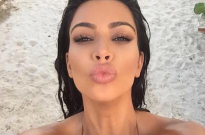 Sadar Punya Payudara Besar, Kim Kardashian Menyebutnya 'Botol Susu'