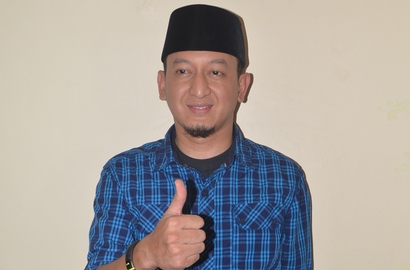 Ustadz Zacky Mirza Bantah Telah Poligami Istri