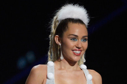 Inilah Foto Paling Normal yang Diunggah Miley Cyrus ke Instagram
