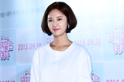 Hadiri Screening 'A Pig Like Woman', Hwang Jung Eum Curhat Tambah Gendut