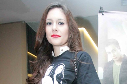 Wow, Wulan Guritno Jadi Germo di Film 'Lily Bunga Terakhirku'