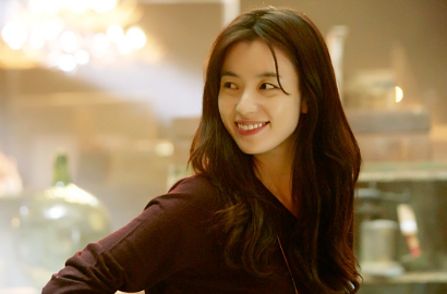 Para Aktor Bertebaran di Poster Terbaru Film Han Hyo Joo 'Beauty Inside'