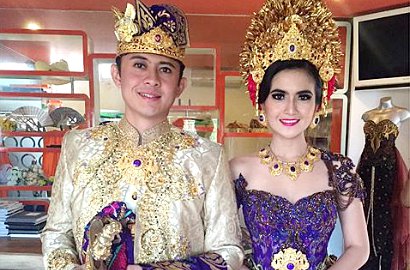 Resmi Menikah, Kadek Devi dan Suami Dikawal Pasukan Bersenjata