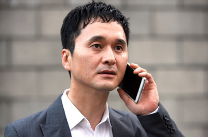 Jang Hyun Sung Ajarkan Fans Nilai Cinta Lewat 'Love Never Fails'