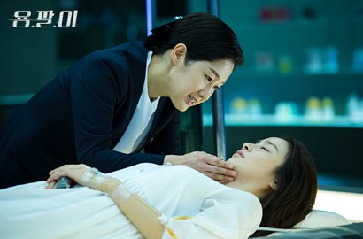 Pemeran Suster Hwang Akui Tertekan Tampar Kim Tae Hee di 'Yongpalyi'