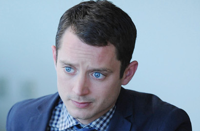 Elijah Wood Pesta Bareng Cewek-Cewek Bollywood di India