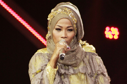Tampil Memukau, Desy Natalia Tetap Gagal Tembus Top 2 di 'X Factor Indonesia'
