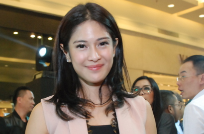 Intip Foto Selfie Cantik Dian Sastro dkk di Lokasi Syuting 'AADC? 2'