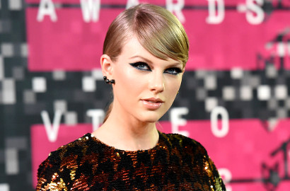 Dikirimi Bunga, Taylor Swift Sukarela Ikut Kampanye Capres Kanye West