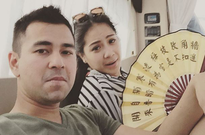 Romantisnya Raffi Ahmad Hadiahkan Cincin Berlian untuk Nagita Slavina