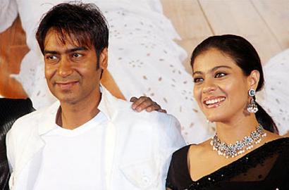 Ajay Devgan Jadi Pengasuh Anak Ditinggal Syuting Kajol di Luar Negeri