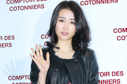 Usai Ivy, Kini Park Ha Sun Jadi Korban Copet Saat Liburan di Eropa
