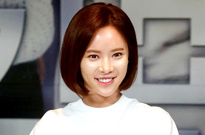 Totalnya Hwang Jung Eum Jadi Cewek Jelek di 'She Was Pretty'