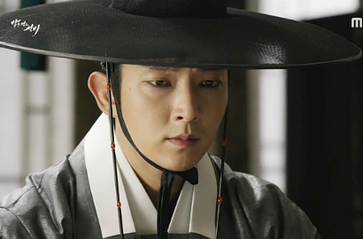 Jelang Tamat, Lee Jun Ki Kenang Syuting 'Scholar Who Walks the Night'