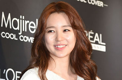 Dituduh Plagiat, Yoon Eun Hye Kini Jadi Bulan-Bulanan Desainer