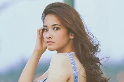 Sibuk Syuting 'High School Love Story', Pemeran Chery Ini Relakan Bon Jovi