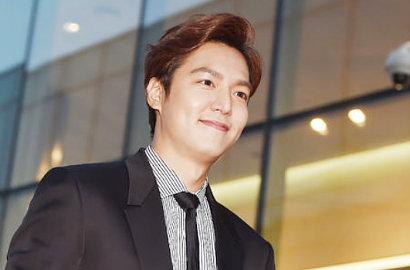 Hadir di Red Carpet Seoul Drama Awards, Lee Min Ho Gandeng Suzy Atau Sendiri?