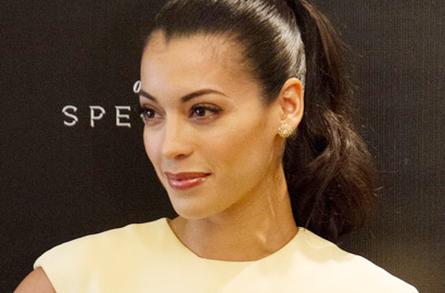 Main Bareng di 'Spectre', Stephanie Sigman Ngefans Daniel Craig
