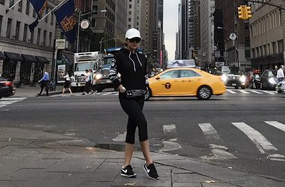 Lari Pagi di New York, Syahrini Tetap Tampil Hits dan Modis
