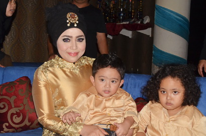 Muzdalifah Semakin Ngebet Bercerai dari Nassar