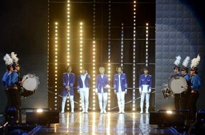 Waduh, Kostum Manggung B1A4 Lagi-Lagi Dituding Plagiat Milik SHINee