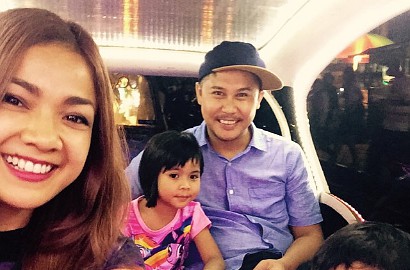 Nirina Zubir dan Ernest Cokelat Juga Dikabarkan Pisah Ranjang?