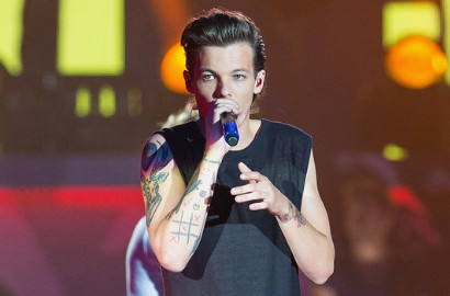 Louis Tomlinson 1D Akan Nikahi Teman yang Dihamilinya di Las Vegas?