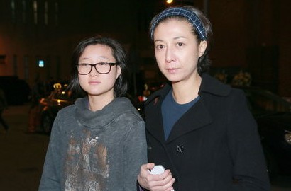 Etta Ng Dibully dan Dipukuli Karena Jadi Anak di Luar Nikah Jackie Chan