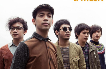 Aransemen 'Kau Yang Kusayang', D'Masiv 'Hadirkan' Rinto Harahap di Video Klip