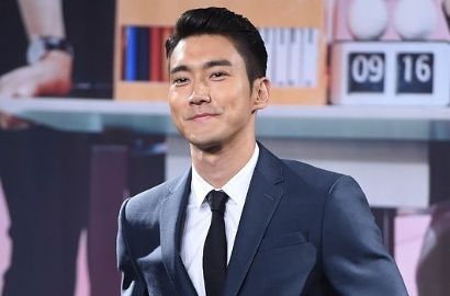 Fans Banjiri  Syuting 'She Was Pretty' dengan Makanan, Siwon Ucapkan Terima Kasih