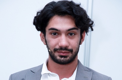 Reza Rahadian Tak Bakal Bintangi Prekuel Film 'Habibie & Ainun'?