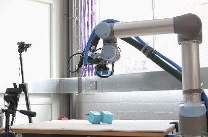 Terlalu Canggih, Robot Bakal Bisa Melahirkan 'Anak'