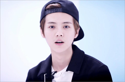 Nggak Cukup 2 MV, Luhan Kembali Goda Fans Lewat Teaser 'Reloaded'